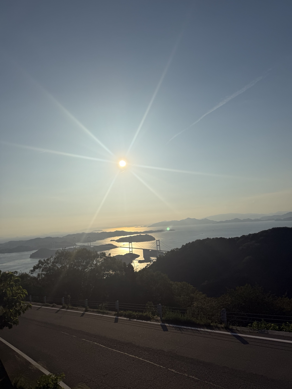 しまなみ海道から望む瀬戸内海の夕景